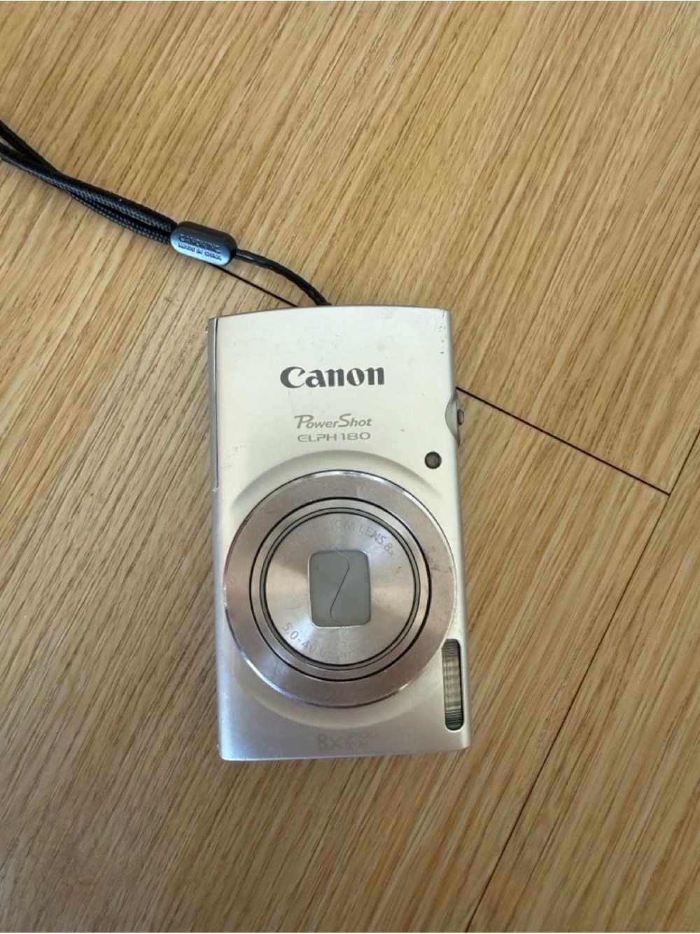 Canon Elph180 Compact Digital Camera in Silver